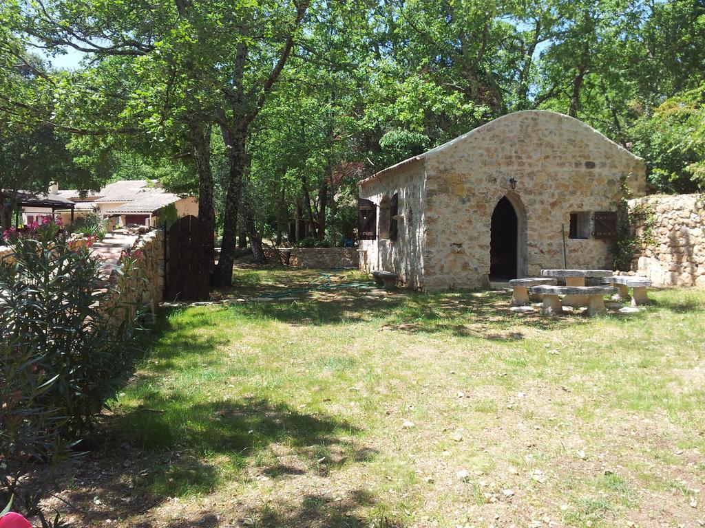 Villa Eden Vert Fayence Bilik gambar
